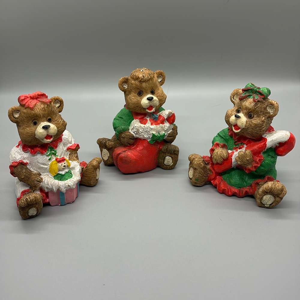 Christmas Bears

Lighly Used

Great condition